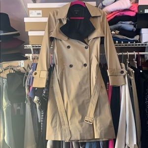 NWOT Ann Taylor Trench